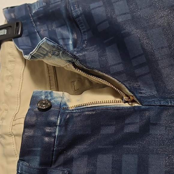 7 FOR ALL MANKIND The Skinny Wax Coated Blue Jeans With Plaid Pattern Size 29 - Picture 11 of 16